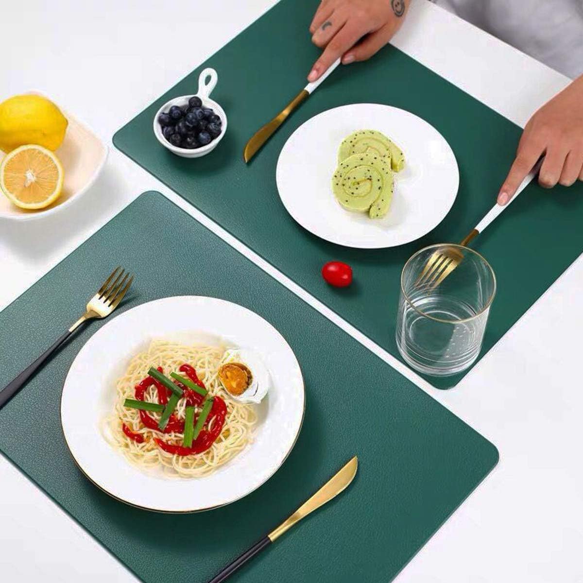 pigchcy Leather 45x30cm Placemats and Coasters Set of 4 PVC Heat-Resistant Waterproof Placemats Washable Wipeable Table Mats for Dining Room and Decor (Grass Green) - Image 5