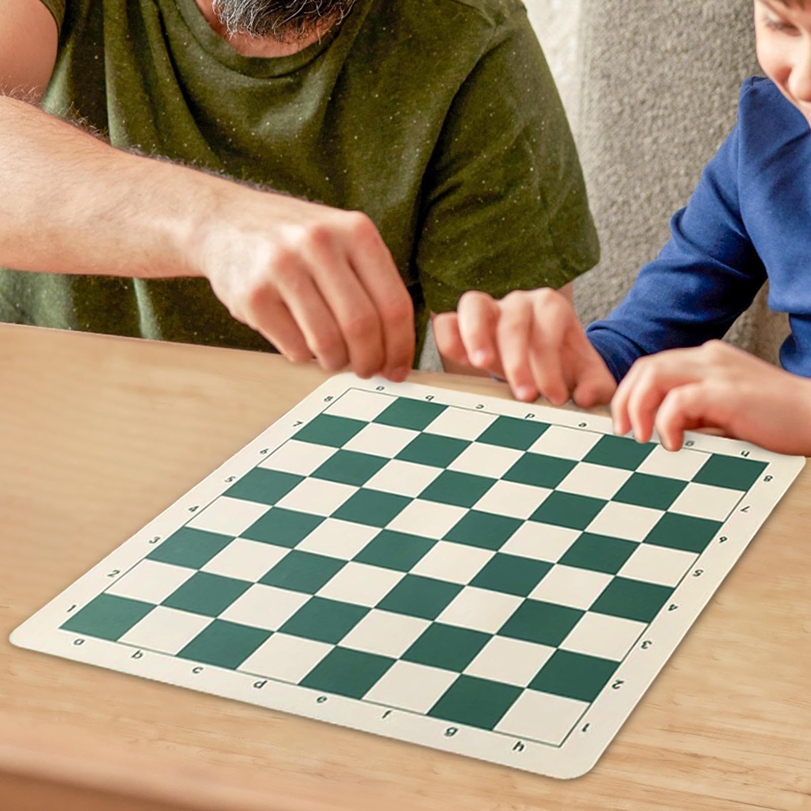 Generisch Tournament Chess Mat – składana deska do szachowania | 40 x 35 cm, zwijana płyta winylowa z lekką konstrukcją, przenośna deska do gry w podróż, na chessboard i warcaby