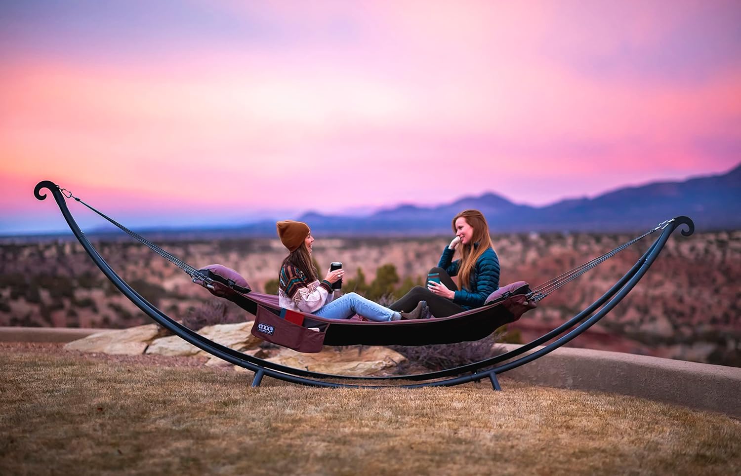 ENO - SoloPod XL Hammock Stand - Outdoor Stand for Camping, Traveling, a Festival, Patio Furniture, or The Beach - Charcoal