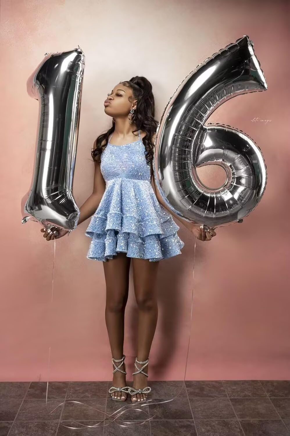 YOFF Sequin Short Homecoming Dresses for Teens 2026 Sparkly Spaghetti Straps Sweet 16 Prom Cocktail Dress YO070