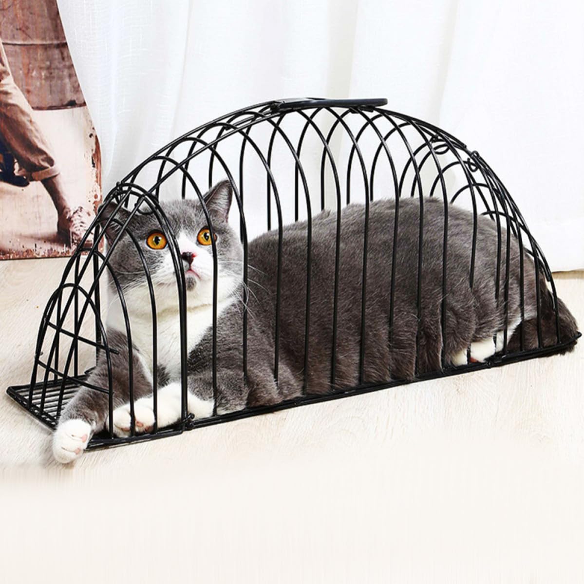 Gabbia per Bagno dei Gatti, Metallo Nero, con Spazzola, Pieghevole | Design Traforato con Chiusura a Fibbia, per Casa e Negozio, Facilita L'asciugatura, Protegge Durante Lavaggio Stile Casuale