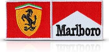 Marlboro　レーシングカー　ピンバッジ Marlboro レーシングカー ピンバッジ Marlboro レーシングカー