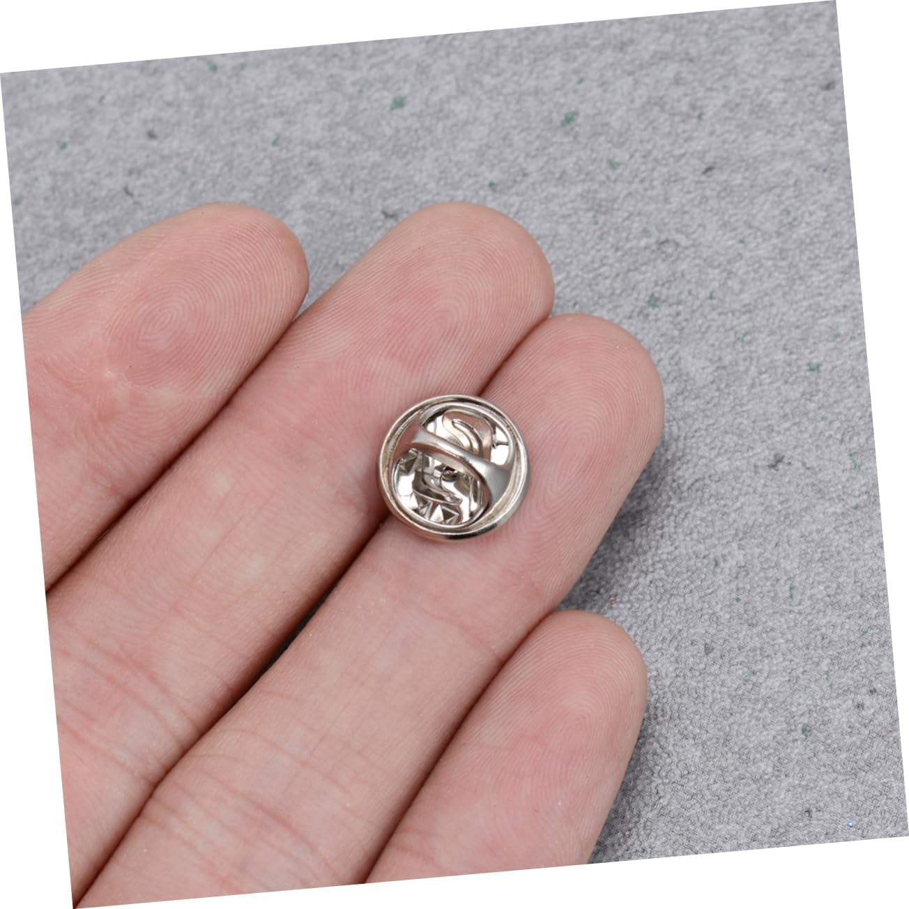 Operitacx 600pcs Nickel Color Lapel Holder Brooch Clasps Delicate Tie Tack Backings for Jewelry Making Suit and Scarf Accessories Sturdy Material Easy to Use No Tools Required