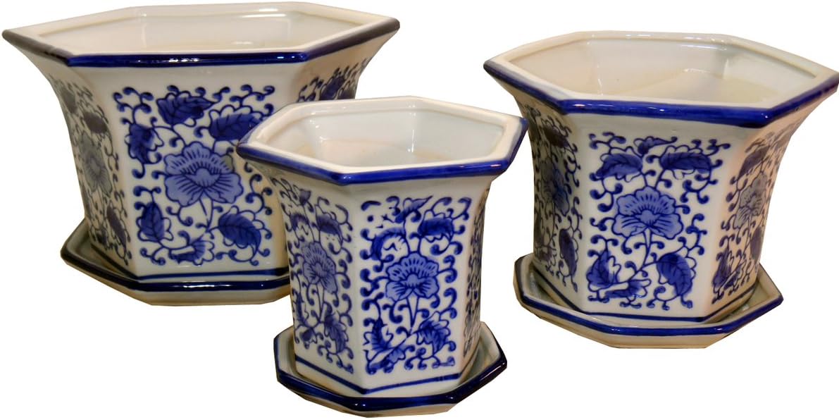8" Octagonal Set of Three Oriental Porcelain Blue and White Daisy Chain Planters