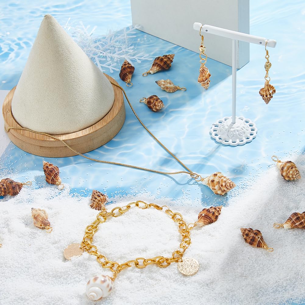 SUPERFINDINGS 60 pz Ciondoli A Conchiglia Conchiglie Naturali Ciondoli Oceano Mare Ciondoli Spiaggia Filo di Rame Avvolto Spirale Naturale Dorato Chiaro per Artigianato Fai da Te, Foro: 3mm