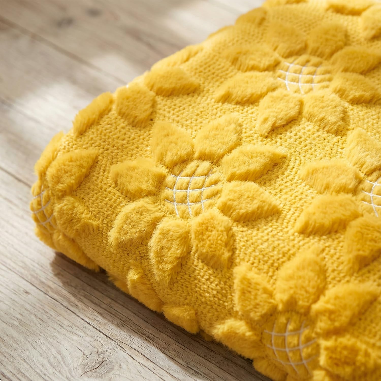 Horaldaily Spring Summer Blanket Throw, Yellow Sunflower Soft Fuzzy Plush Faux Fur Cozy Blankets for Couch Sofa Bed Lounging, Ideal Gifts for Kids Adults Wife Self, 50x60 - Image 5