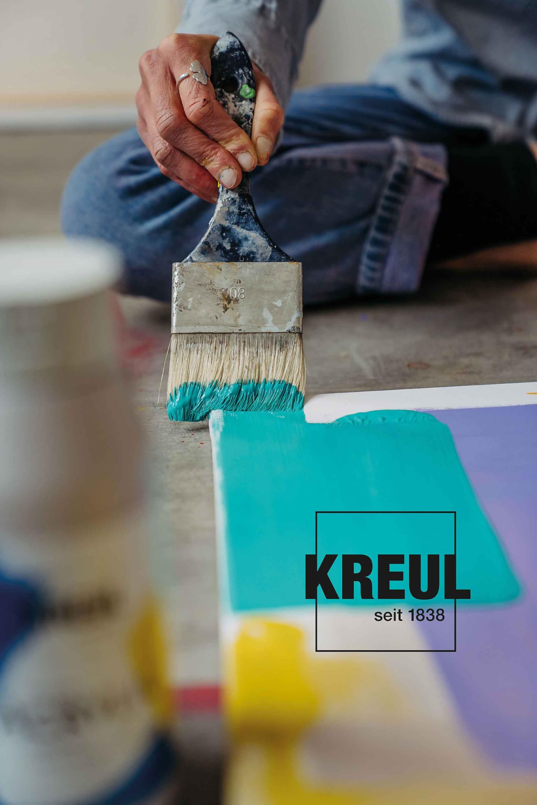KREUL 17026 - Solo Goya Triton farba akrylowa cytrynowa, butelka 750 ml, szybko i matowo schnąca, farba na bazie wody, jakość studyjna, dobre krycie i wysoka wydajność.