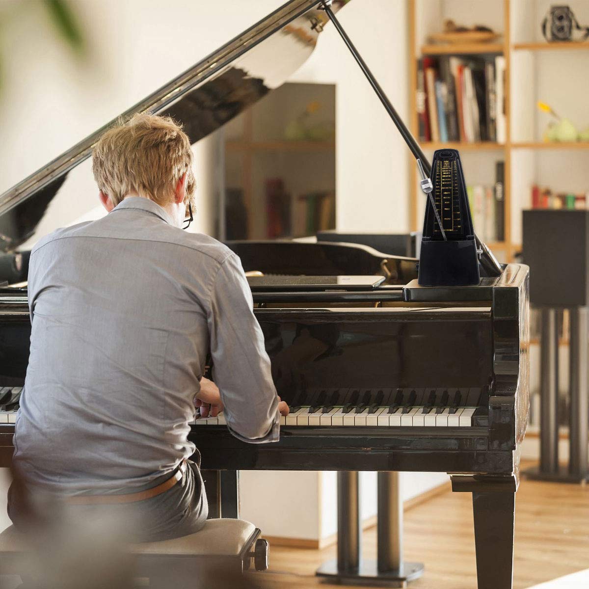 STARVAST Métronome Mécanique Professionnel, Métronome Mécanique Universel à Haute Précision pour Piano, Batterie, Violon, Guitare - avec Sonnerie, Idéal pour Amateurs de Musique, Débutants - Noir