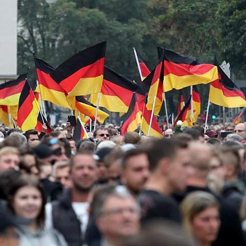 INFLATION alumínium zászlórúd 150-180 cm forgatható falra szerelhető tartóval és gyűrűkkel