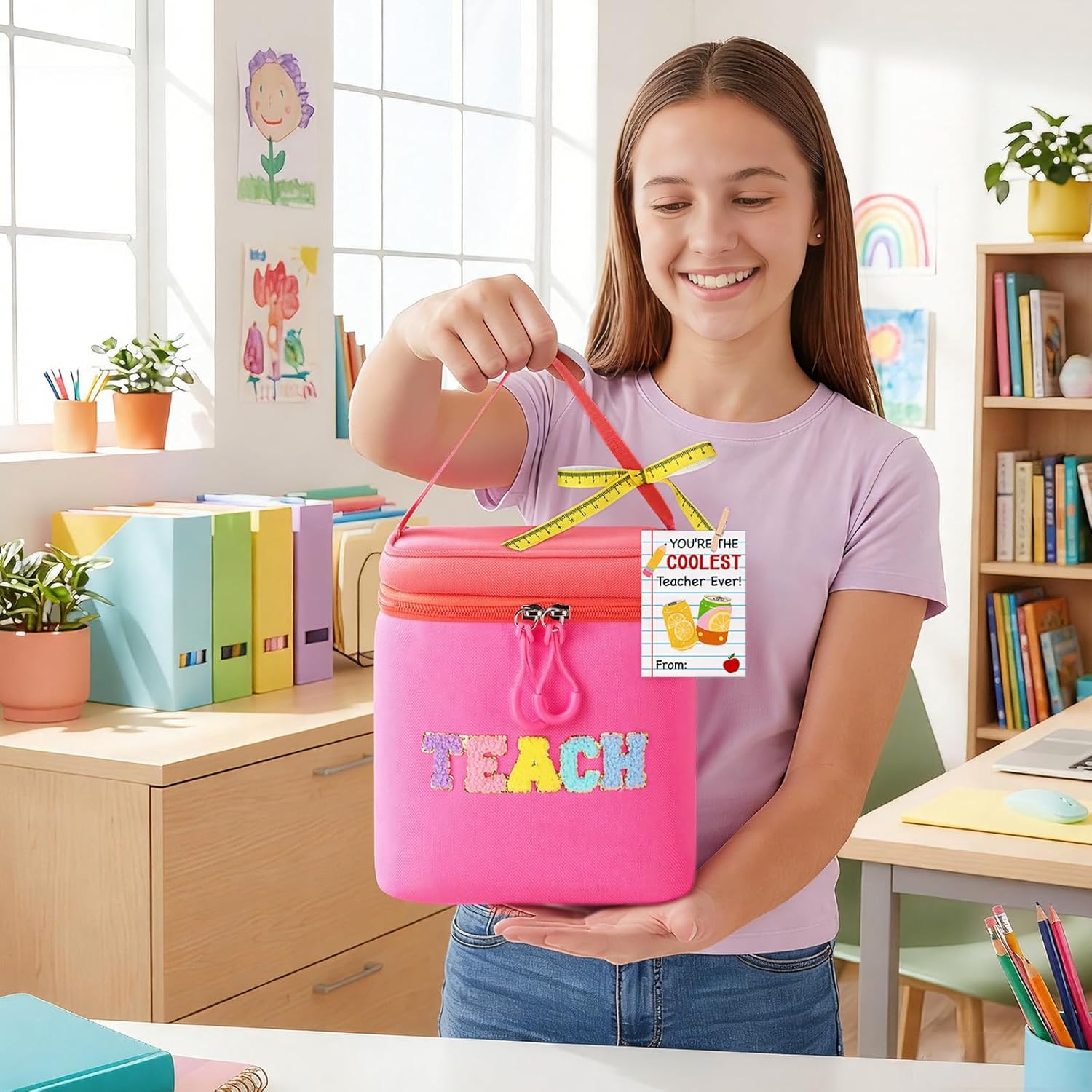 Summer Teacher Appreciation Gifts Teach Chenille Letter Cooler Bag with Ribbon Thank You Tag Wooden Clamp Cooler Bag for End of Year Graduation Teacher Gift from Student