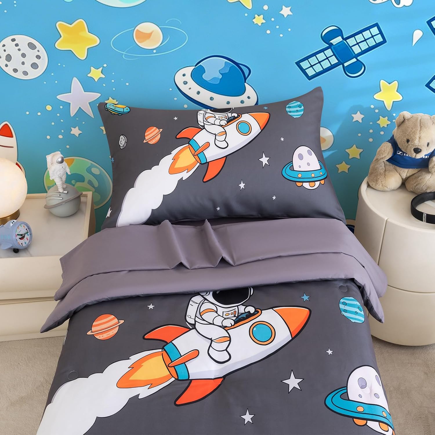 Astronaut Toddler Bedding Set for Boys, 4-Piece Crib Bedding Set Including Comforter, Fitted Sheet, Flat Top Sheet, and Pillowcase, Space-Themed Bedding Set for Baby's Bedroom, Grey