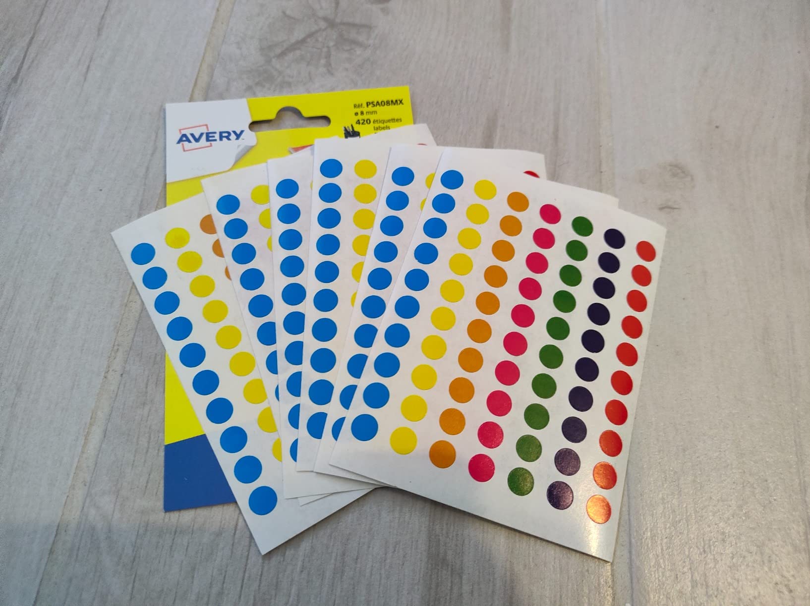 Etichette Adesive Avery Rotonde Multicolore - Formato A6, Confezione Da 90 Pezzi - Foto 4