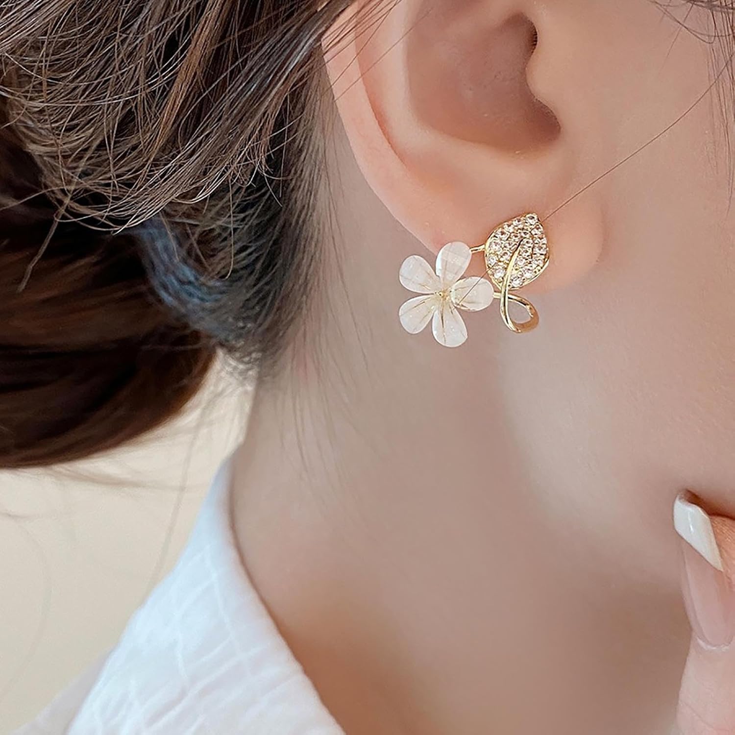 W WEILIRIAN Bohemian Flower Earrings Crystal Leaf Earrings Gold Leaf Stud Earrings Vintage Plant Earrings Jewelry for Women - Image 2