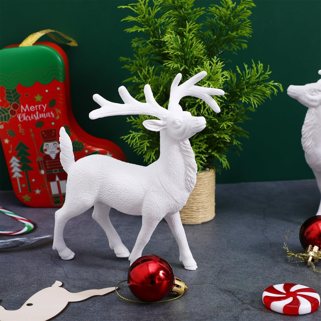 Cabilock 4Pcs Mini White Christmas Deer Ornaments 5.7 Inch Lifelike Reindeer Figurines Desktop Decor Xmas Decorative Accessory for Home Office Holiday Party