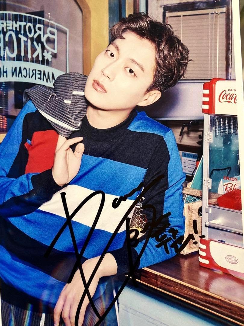 ユン・ドゥジュン直筆サイン入り2Lサイズ写真…Yoon Du joon