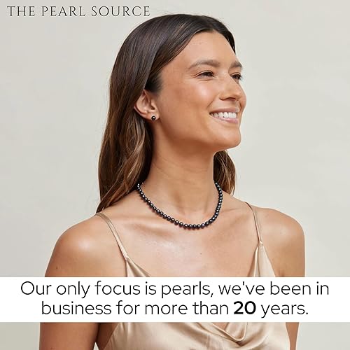 Miniatura 5 de THE PEARL SOURCE Aretes de perlas reales de Akoya japonesas negras para mujer aretes de tuerca de oro de 14 quilates hipoalergénicos con perlas
