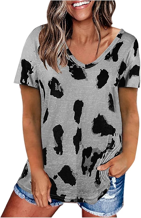 Amazon Co Jp カットソー レディース Tシャツ 半袖 Kukoyo デザイン ゼブラ柄 ヒョウ柄 プリントtシャツ 大人かわいい オシャレ おしゃれ カジュアルtシャツ トップス 通勤 通学 人気 普段着 夏服 写真撮り 撮影 プレゼント 韓国風 派手 少女 ファッション