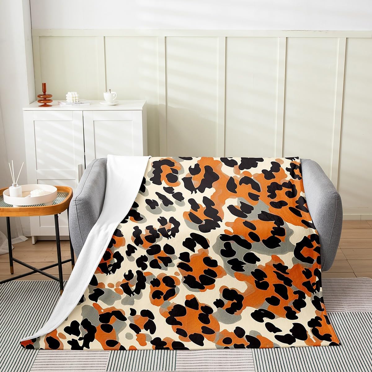 Feelyou Cheetah Pattern Fuzzy Blanket Kids Leopard Print Flannel Fleece Throw Blanket Boys Decor Safari All Season Bed Blanket Microfiber Wild Animal Brown Grey Plush Blanket Bedroom Twin 60"x80"