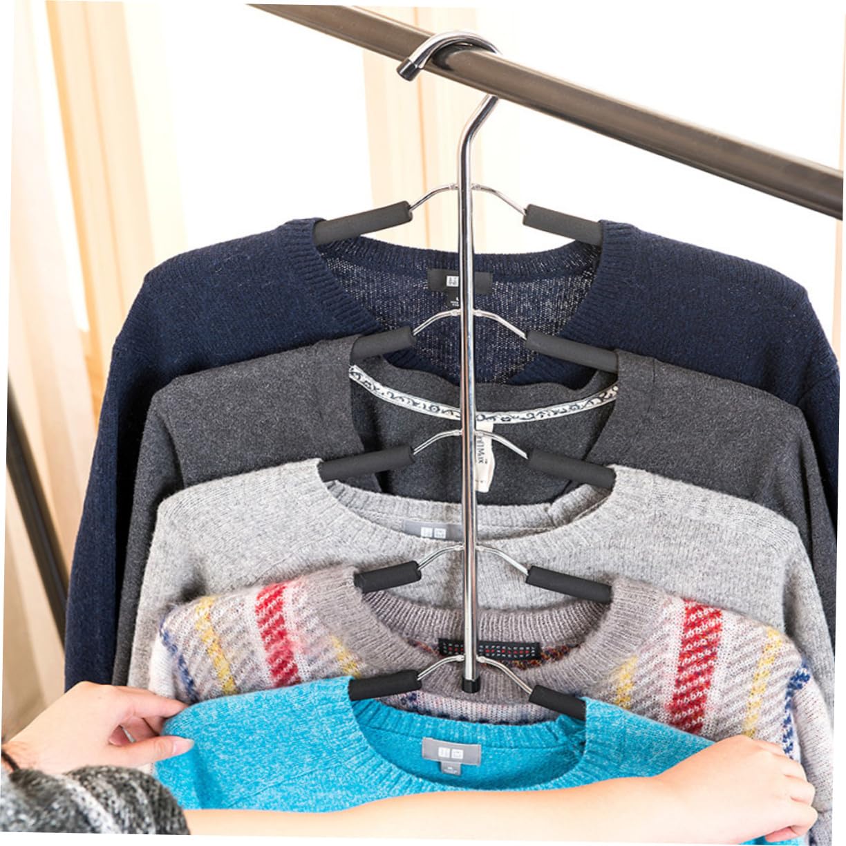Faltbarer Kleiderbügel mit Lagigem Rutschfestem Eva Platzsparender Garderoben Organizer für Jacken Hemden Hosen und T Shirts für Schrank Reise und Alltag