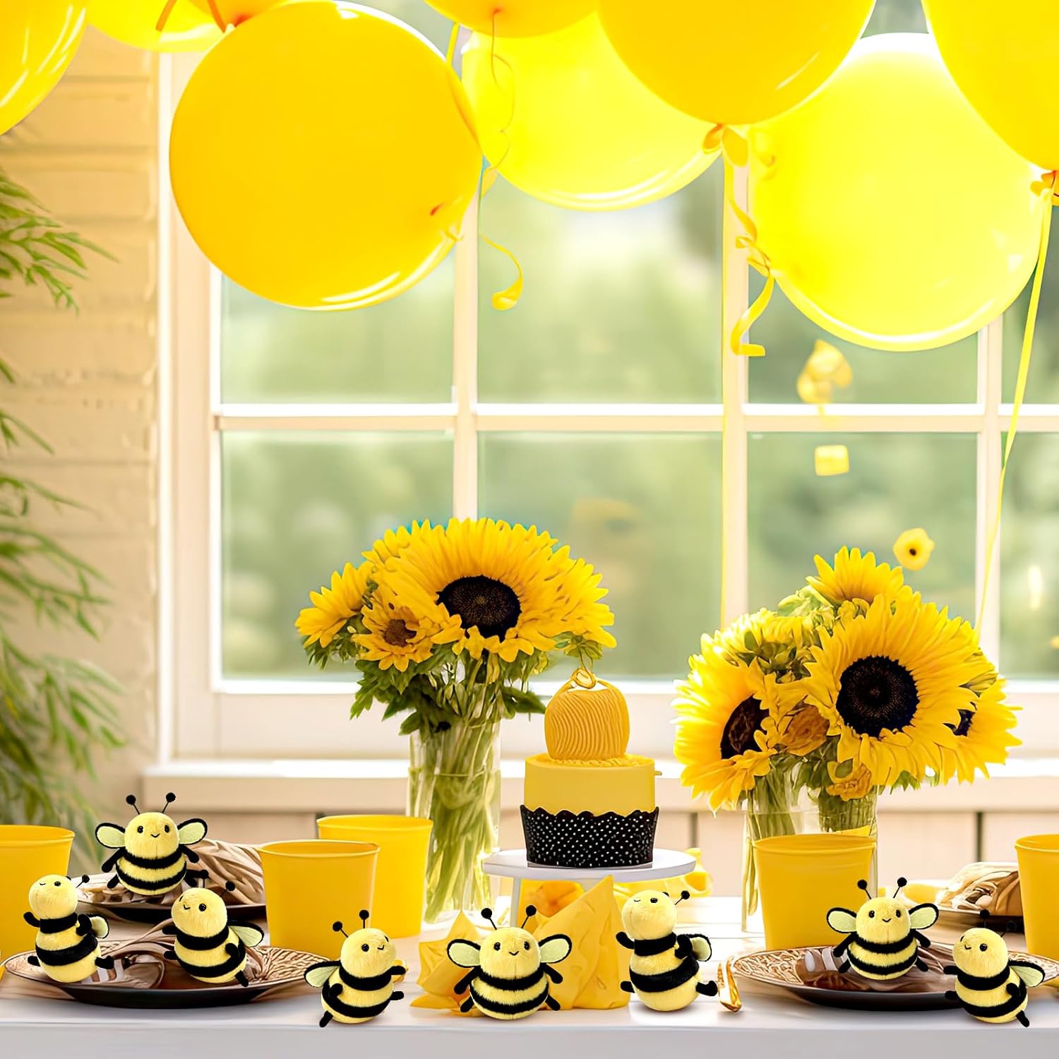 Sratte 8 Pcs 4.72 Inches Stuffed Bees Plush Soft Small Bee Stuffed Animal Honeybee Plush Keychains Realistic Cartoon Toys Adorable Doll for Baby Shower Birthday Party Favors (Novel Style)