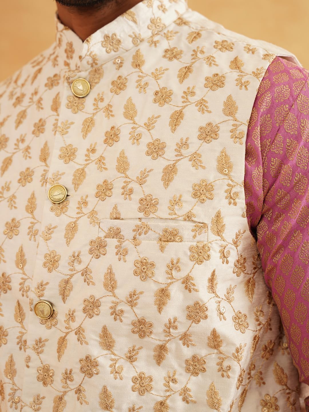 Sojanya (Since 1958 Men'S Silk Blend Kurta Pyjama & Nehru Jacket Combo - Image 6