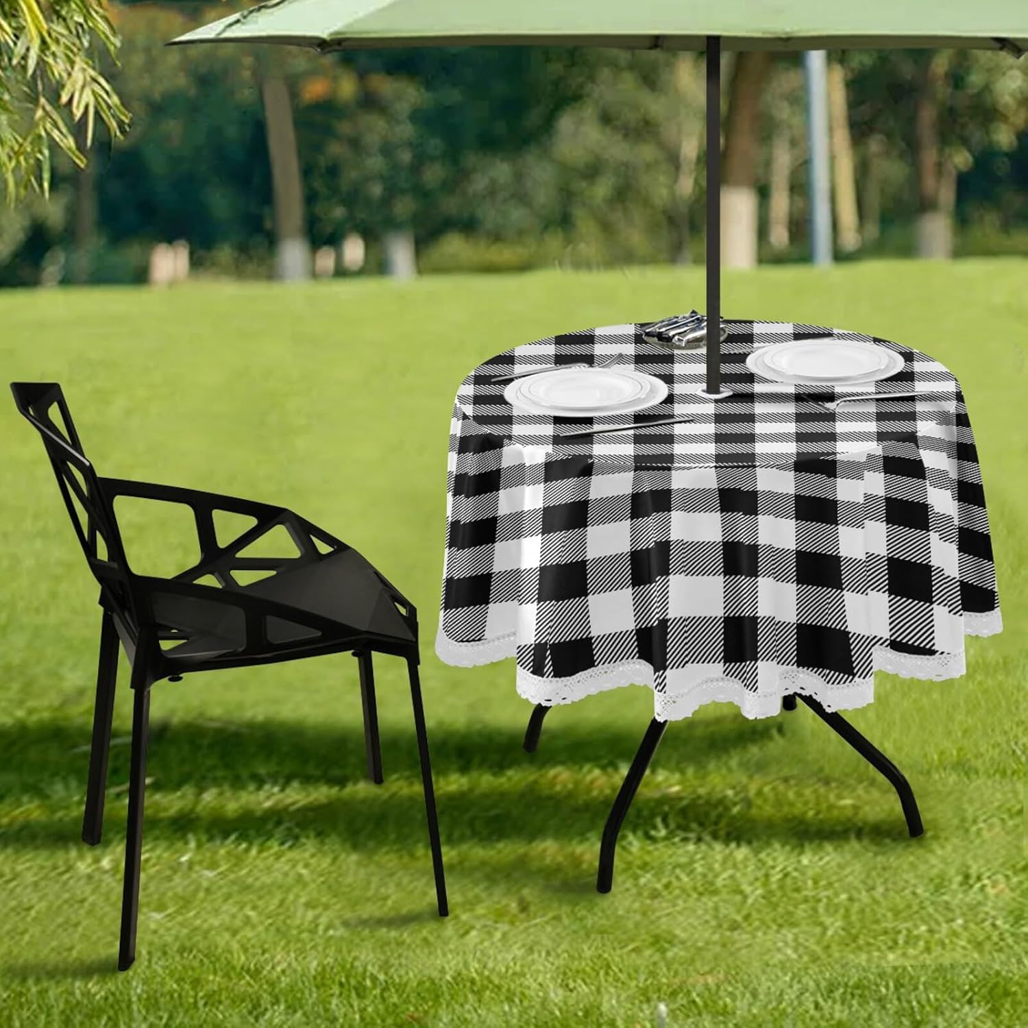 Black White Buffalo Check Outdoor Tablecloth Farmhouse Tartan Round Tablecloths with Umbrella Hole and Zipper Circular Patio Table Cloths Covers for Backyard BBQ Picnic 60 Inch