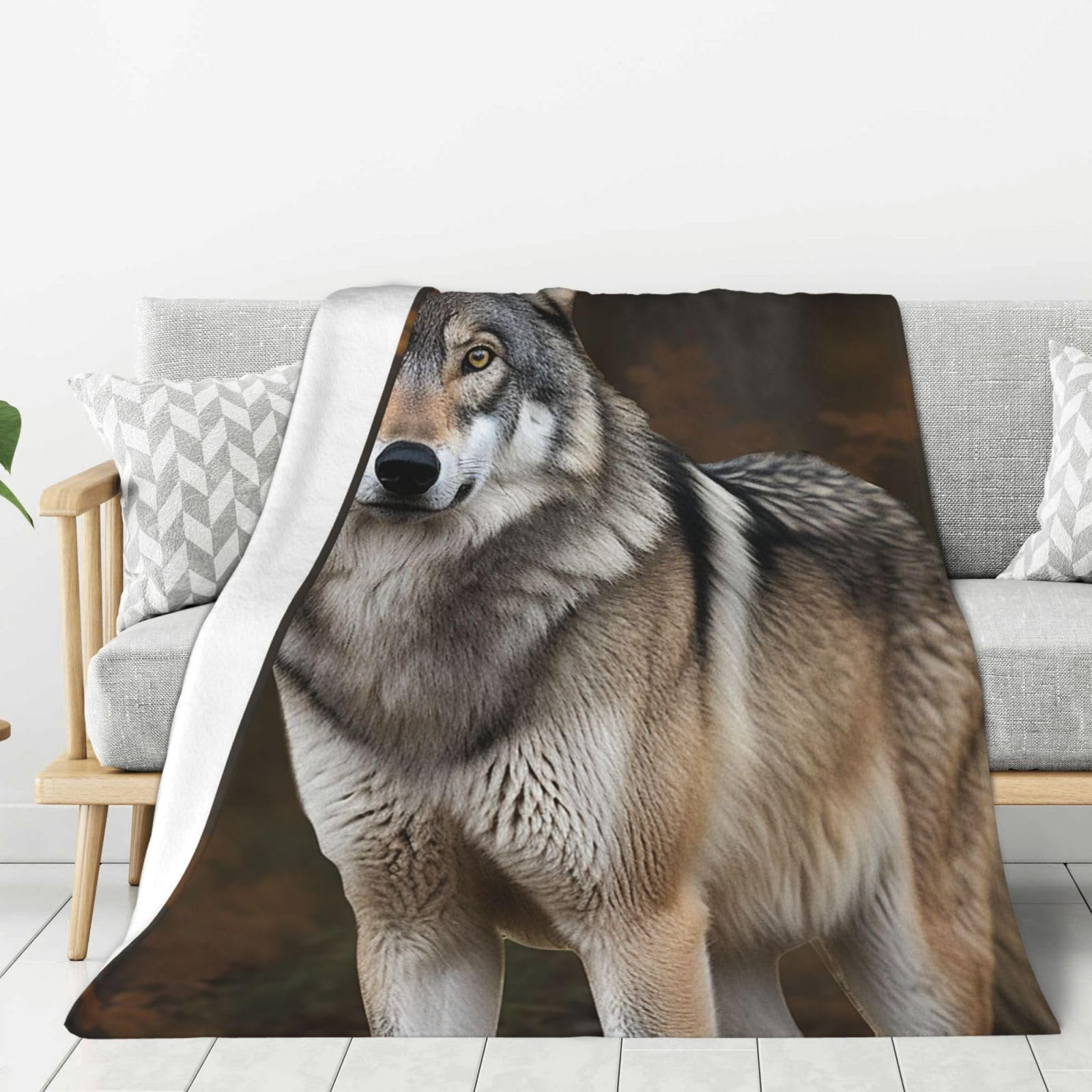 Wild Gray Wolf Throw Blanket Plush Flannel Fleece Blanket, Soft Lightweight Cozy Blankets 60"X50" for Bed Couch Sofa Travel