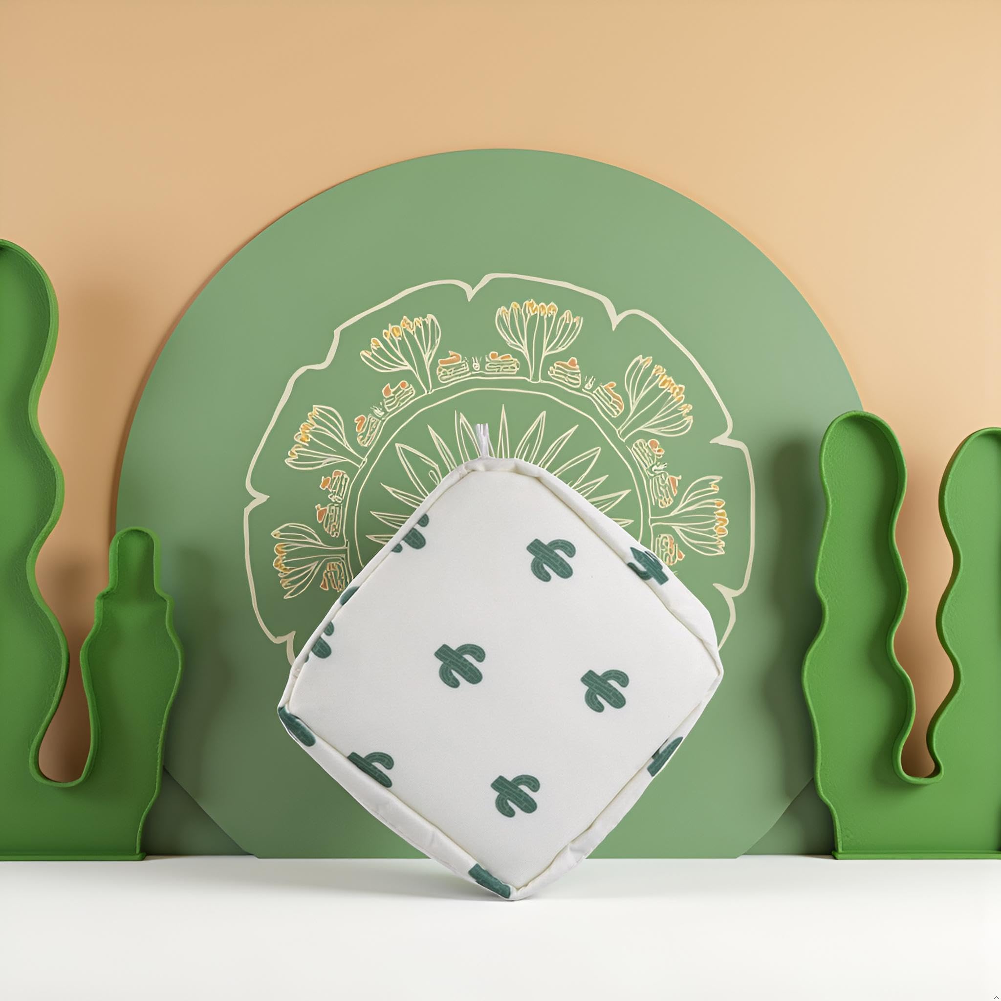1Pc Green Cactus Sanitary Napkin Storage Bag with Colorful Print Design Portable Zipper Menstrual Pad Bag for Women Ladies Sanitary Napkins