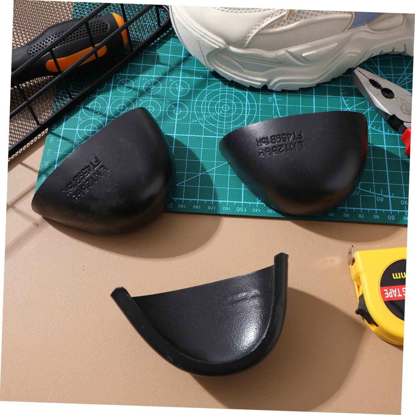 POPETPOP 8pairs Safety Shoe Toe Covers Metatarsal Guards Comfortable and Safety Shoes Protects against Impact and Punctures for Men and Women