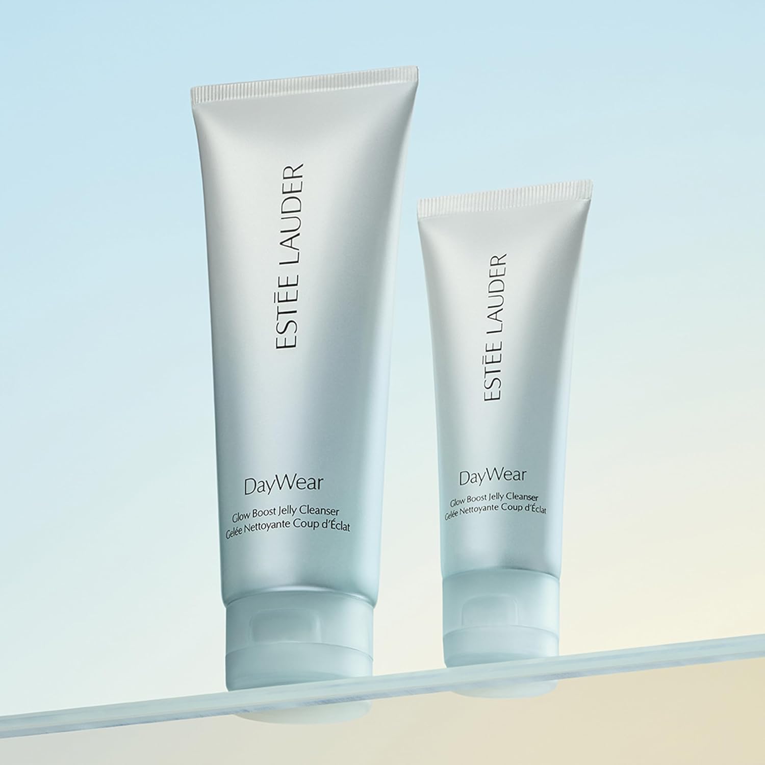 Estée Lauder DayWear Glow Boost Jelly Cleanser | Pore Minimizing Gel Face Wash with Algae Extract, Cucumber, Caffeine - Image 7