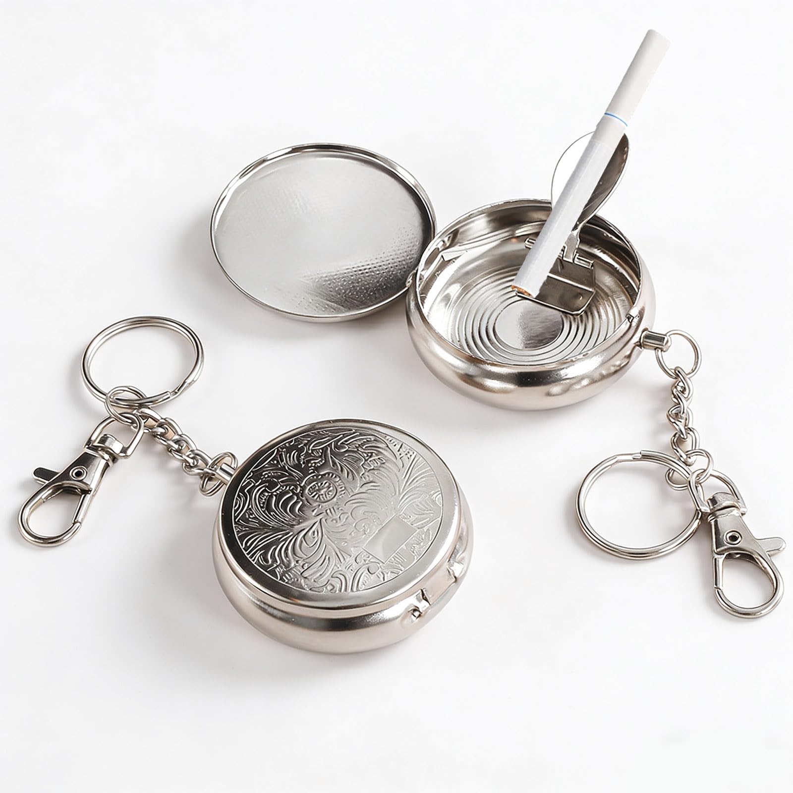 JOOTUEPO 2 Pcs Portable Ashtray, Pocket Ashtray with Lid, Mini Round Stainless Steel Vehicle Cigarette Ashtrays with Key Chain, Portable Cigarette Ash for Travelling and Outdoor Use