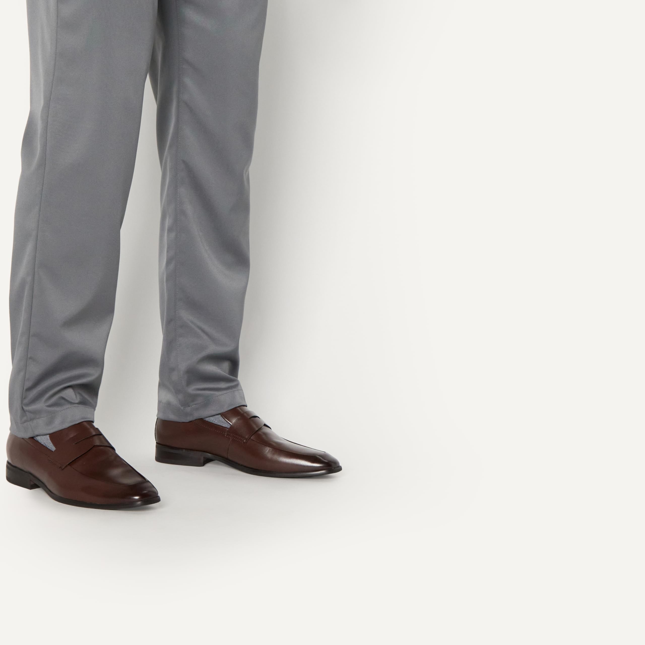 Amazon Essentials Mocassini Penny con Punta Squadrata e Cucitura Frontale Uomo