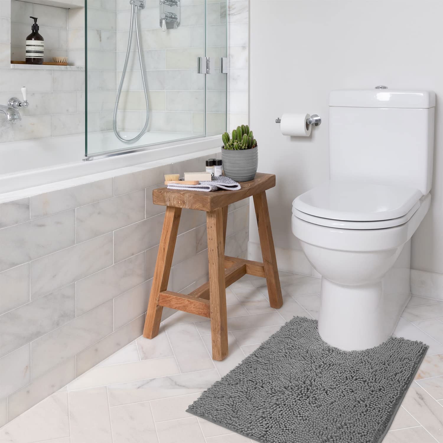 LuxUrux Light Grey Bath Mat - U-Shaped Contoured Rug for Around Toilet, Super Absorbent Shaggy Bath Rug. Easy Machine Wash & Dry (20 x 23, Light Grey)