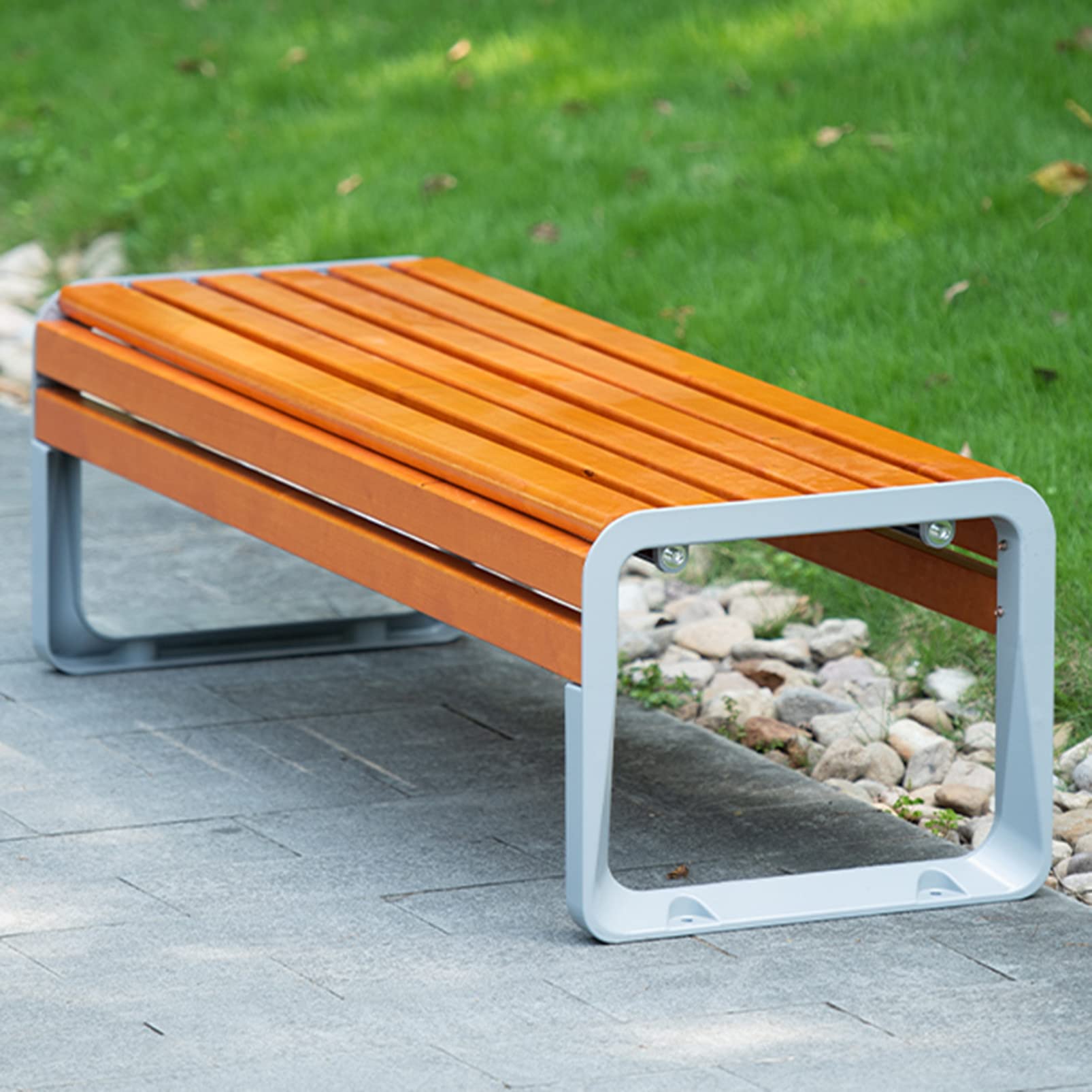 Banc de terrasse en bois et aluminium moulé pour parc extérieur et piscine