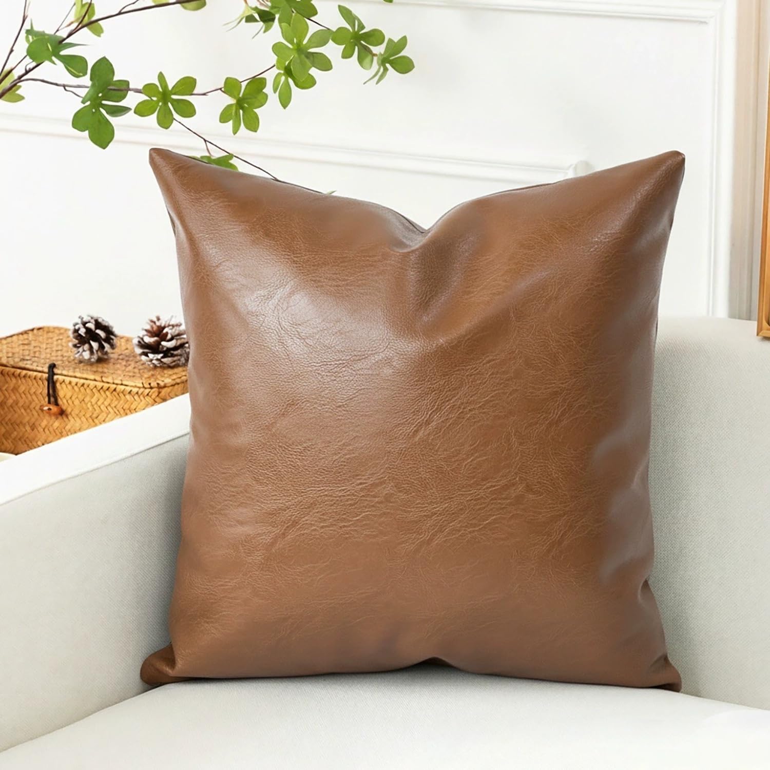 ZEaink Faux Leather Sofa Cushion Pillow Cover 40x40 /45x45/50x50 cm Waterproof Throw Pillow Cover with Zipper Modern Decorative Pillow Cases for Sofa Couch Bedroom Living Room(Light Brown,30x50 cm)