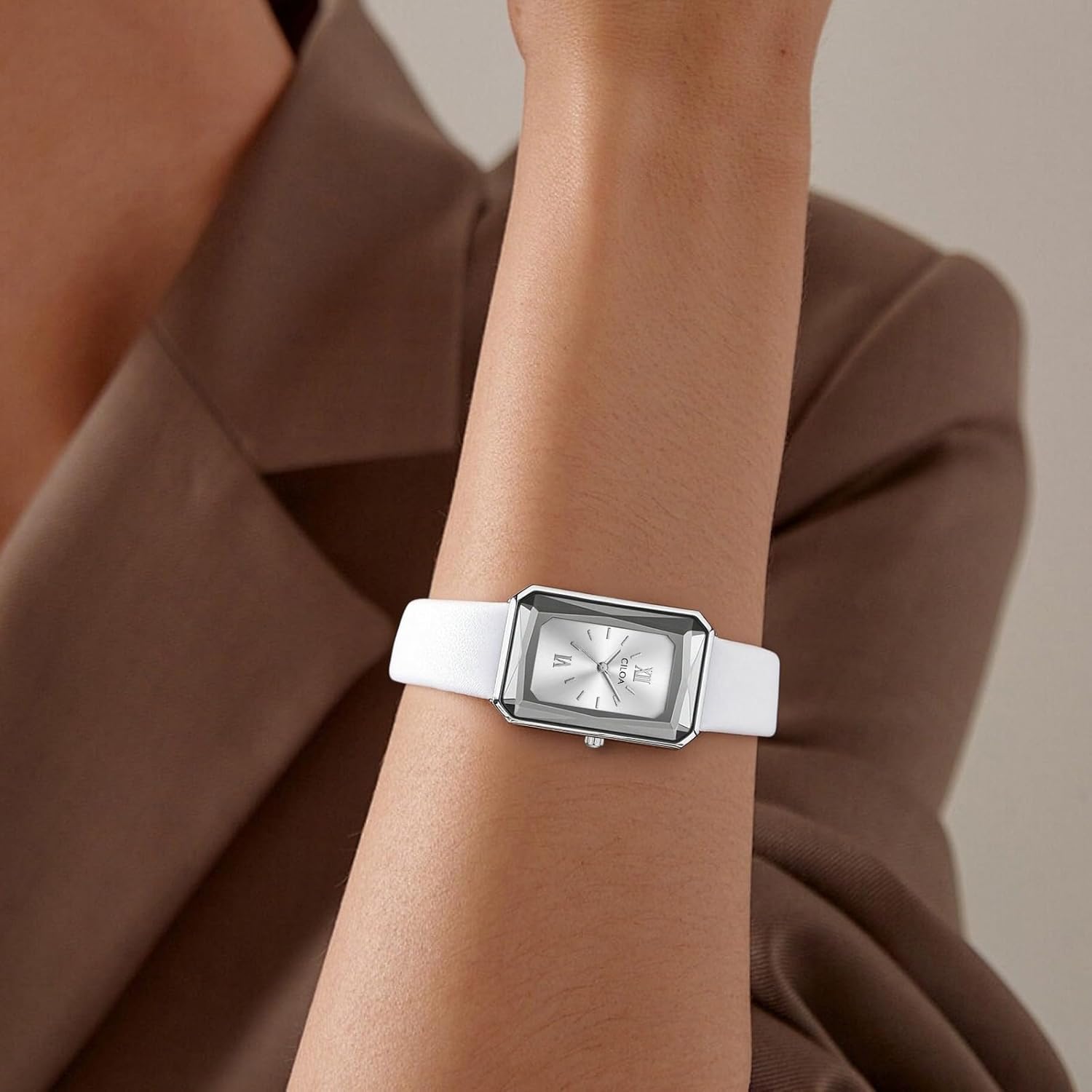 CILOA Gold Watches for Women with Vintage Rectangular Case, Brown Roman Dial, Two-Tone Stainless Steel Watch Band, Water Resistant, Adjustment Tool Included - Image 6