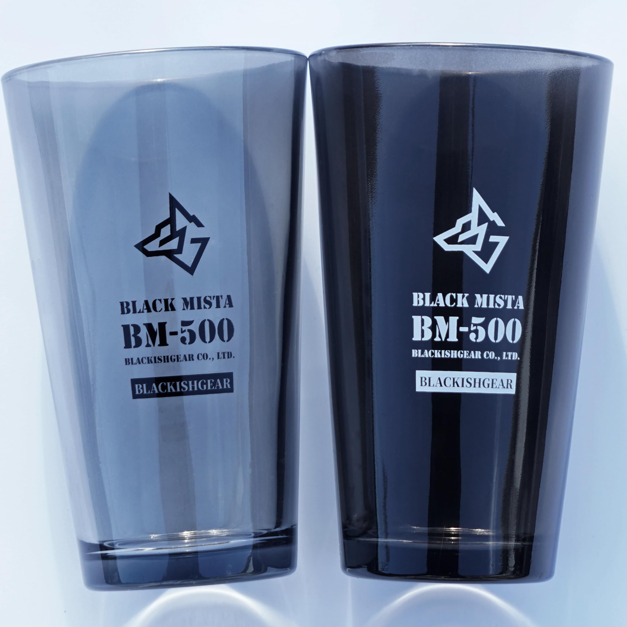 Amazon.co.jp: BlackishGear BLACK MISTA 黒いパイントグラス 490ml