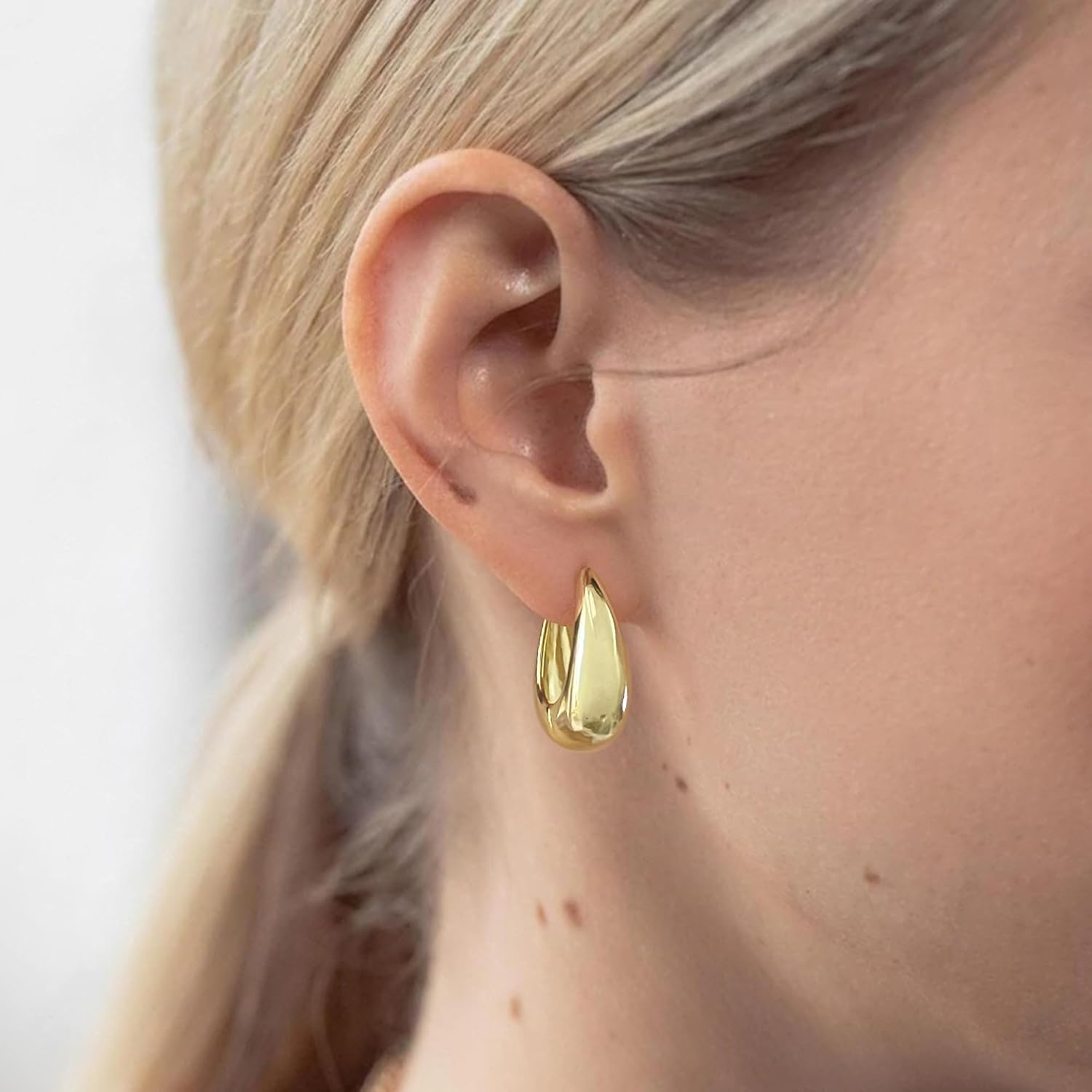 Trendy Small Chunky Hoops Teardrop Huggie Earrings for Women | 925 Sterling Silver Post, 14k Gold or Silver Plated, Hypoallergenic, Oval Thick Hoop Earrings for Women