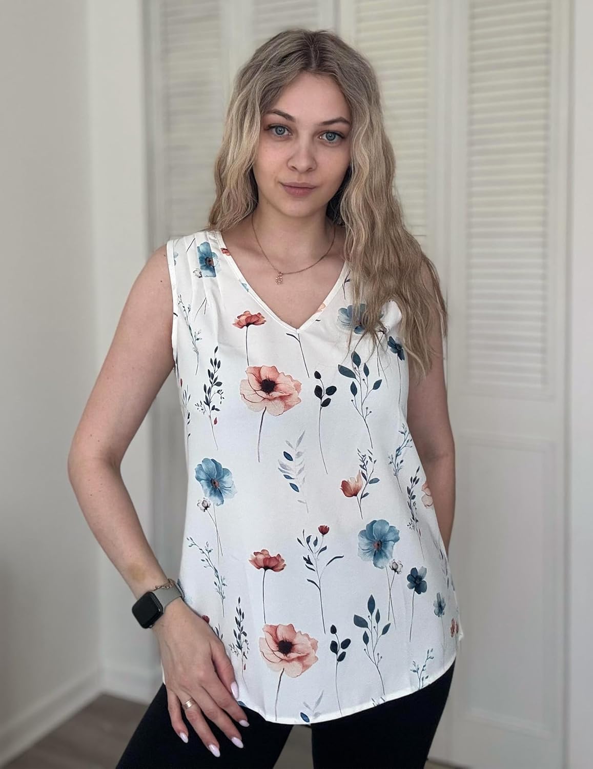 Zeagoo Womens Tank Tops Pleated V Neck Business Casual Sleeveless Shirts Trendy Dressy Textured Summer Work Blouse - Image 5