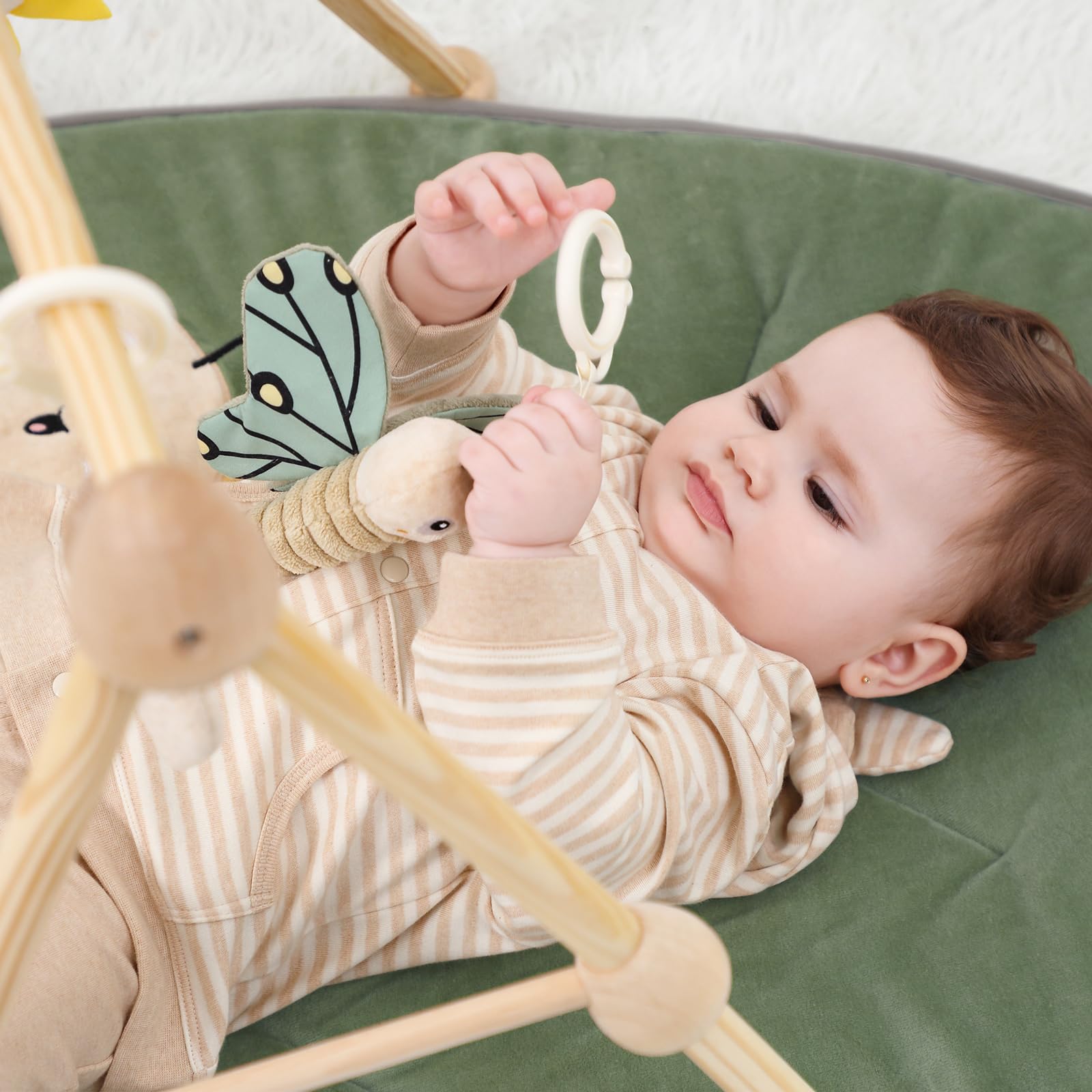 4 IN 1 Blatt Spielbogen Baby, Spielmatte Babies mit Natur Holz Activity Spielbogen, 3 abnehmbaren Spielzeugen zum Greifen, für ab 0-3-6-12-36 Monaten