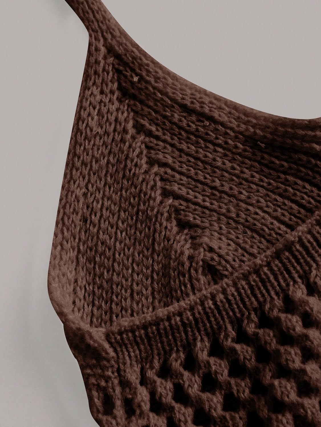 Verdusa Women's Halter Tops Boho Summer Crochet Shell Appliques Cami Shirts Tie Back Knit Crop Top.  Size small