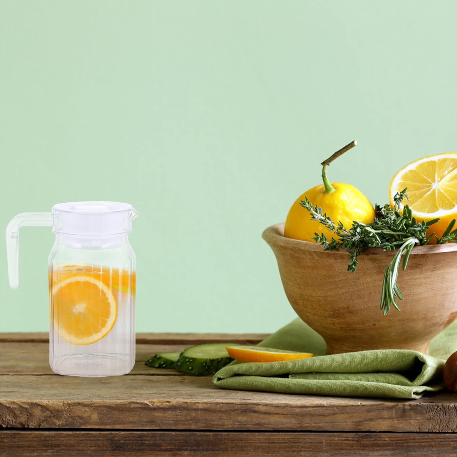 IMIKEYA Small Glass Pitcher Plastic Pitcher with Lid Cold Water Kettle Juice Water Beverage for Ice Tea Drinks Home Party Supplies Clear Teapot - Image 3