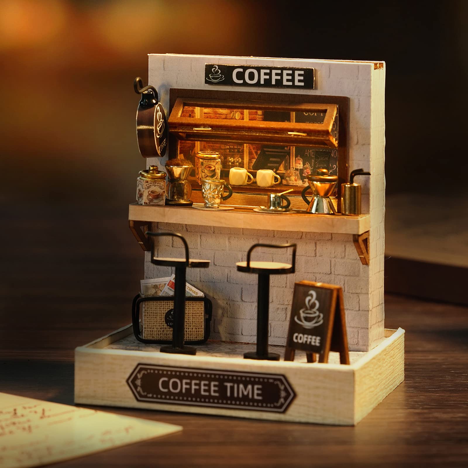 CUTEROOM Miniatura casa delle Bambole con mobili,Fai da Te in Miniatura Casa delle Bambole Kit,Mini 3D Casa in Legno con Luci A LED - Regalo di Compleanno di Natale (Coffee)