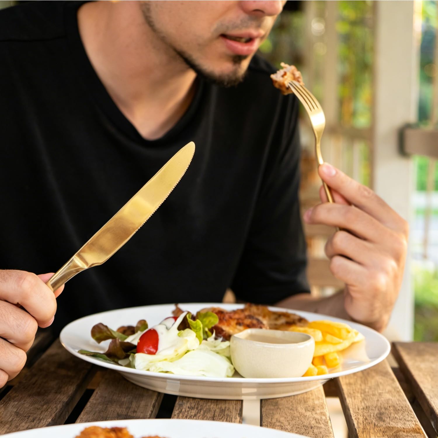 Juego de Cubiertos de 24 Piezas, Juego de Regalo de Cubiertos de Acero Inoxidable, Juego de Cuchara, Tenedor y Cuchillo para Carne para el Hogar, Cocina, Restaurante, Boda(Oro)