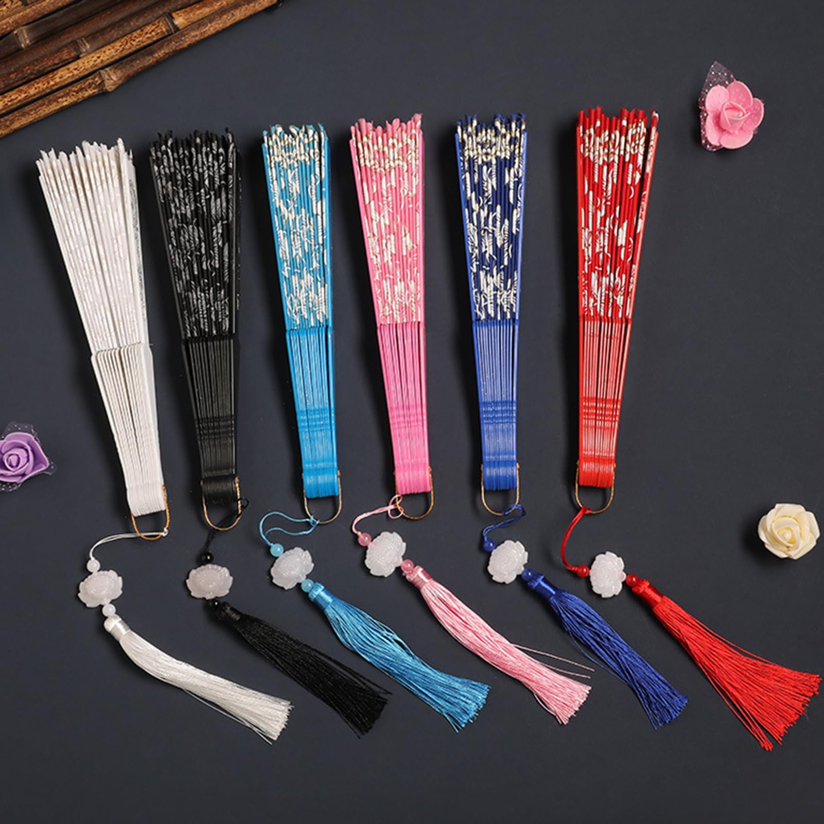 Ventaglio estivo portatile in tessuto di seta pieghevole retrò pizzo leggero danza cinese palmare con fiore di ciliegio modello nappa elegante donna per argento 1 pz