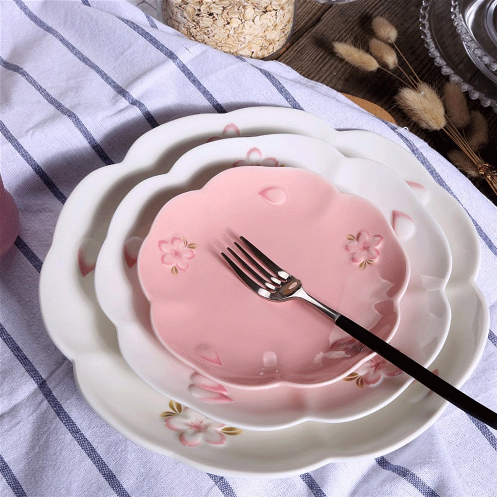 Ręcznie malowany talerz ceramiczny - 25 cm biały kwiat wiśni, wytłaczana zastawa stołowa do jadalni, idealna do serwowania steków, owoców i deserów