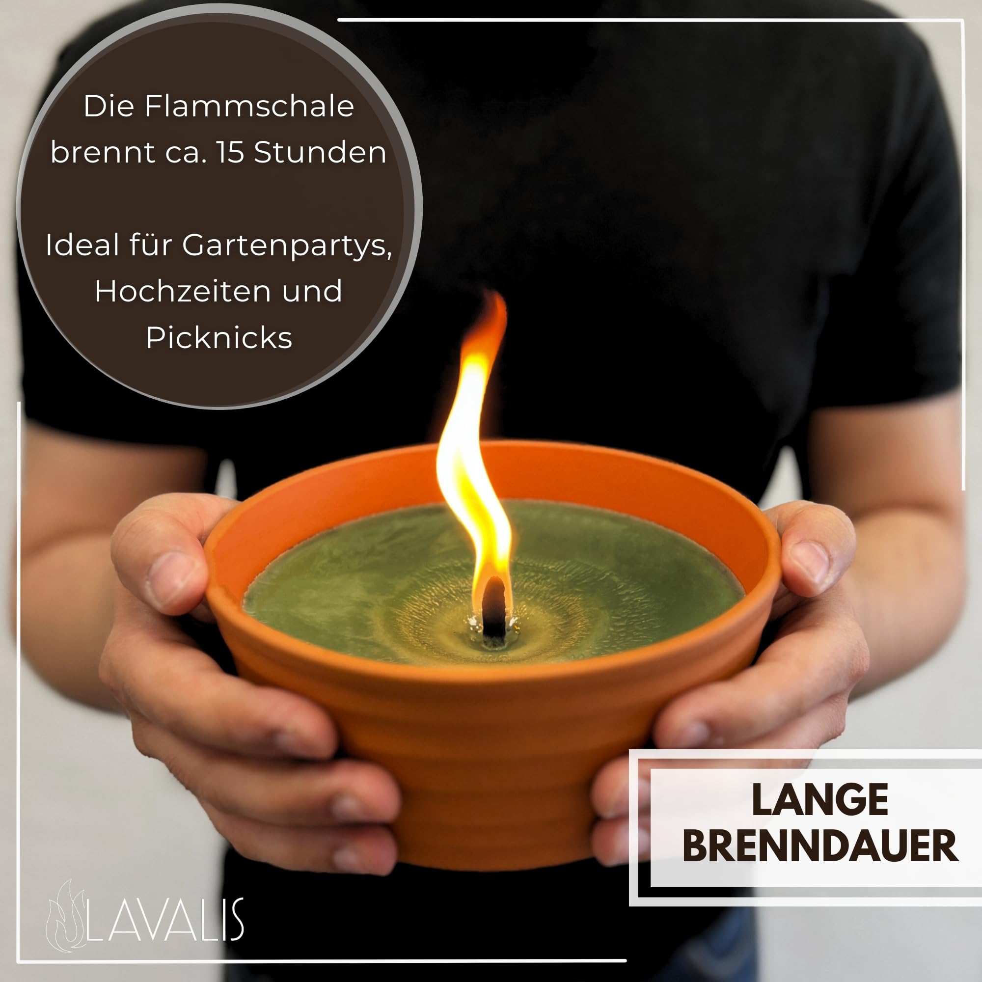 XXL handbefüllte Outdoor Kerze aus recyceltem Wachs in Terrakotta-Flammschale, >15 h Brenndauer, 15 cm Flammenhöhe, nachfüllbare Garten-Kerze, für größere Feste, Hochzeit & Party, 18 cm Ø