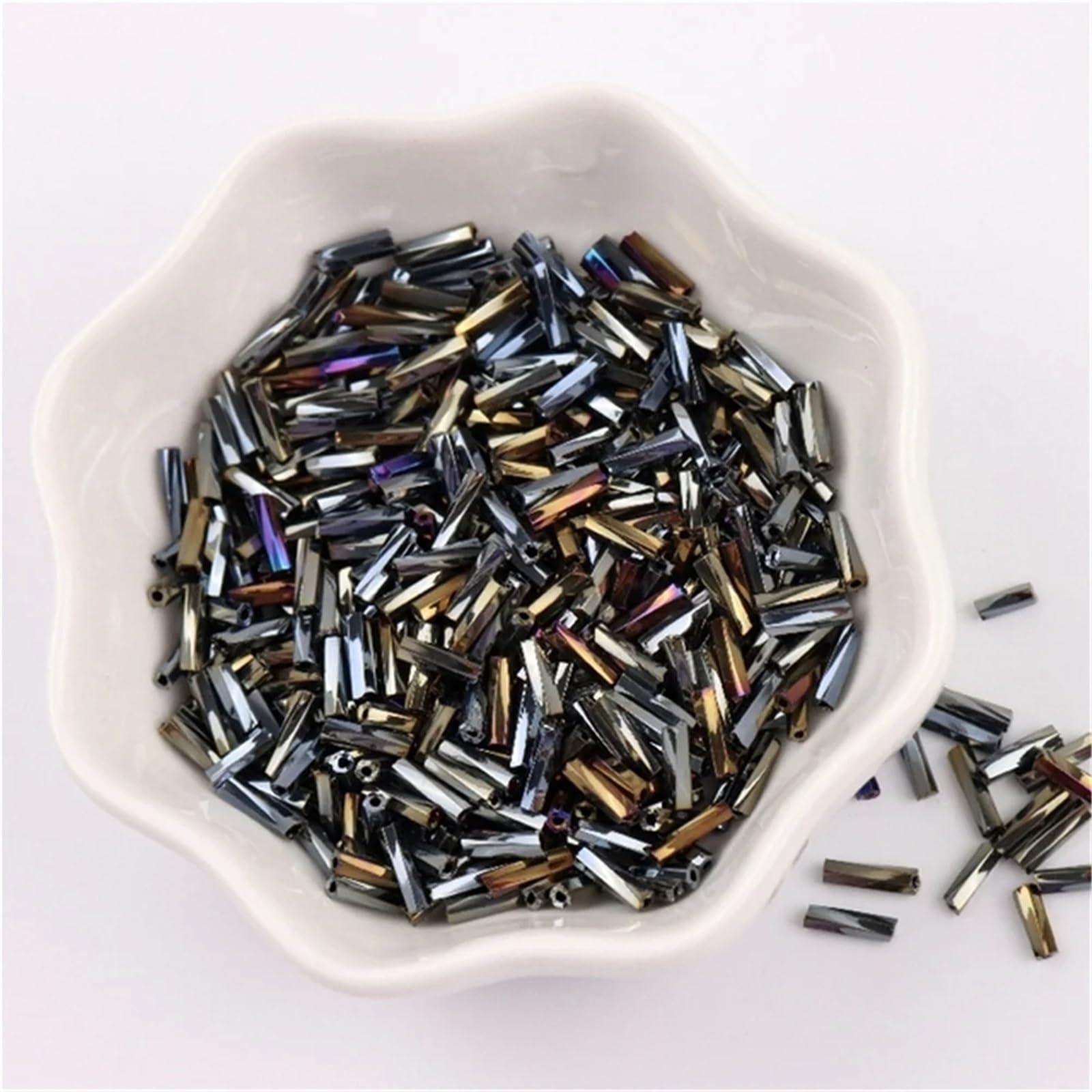 Perles Tubes Lot de 300/13 500 tubes perles en verre torsadées 2 x 6 mm, hélicoïdales for bricolage, bracelets, bijoux, confection vêtements, accessoires(Gray21,450g 13500pcs)