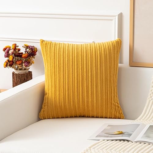 Miniatura 4 de Kevin Textile - Juego de 2 fundas de almohada de pana de terciopelo a rayas