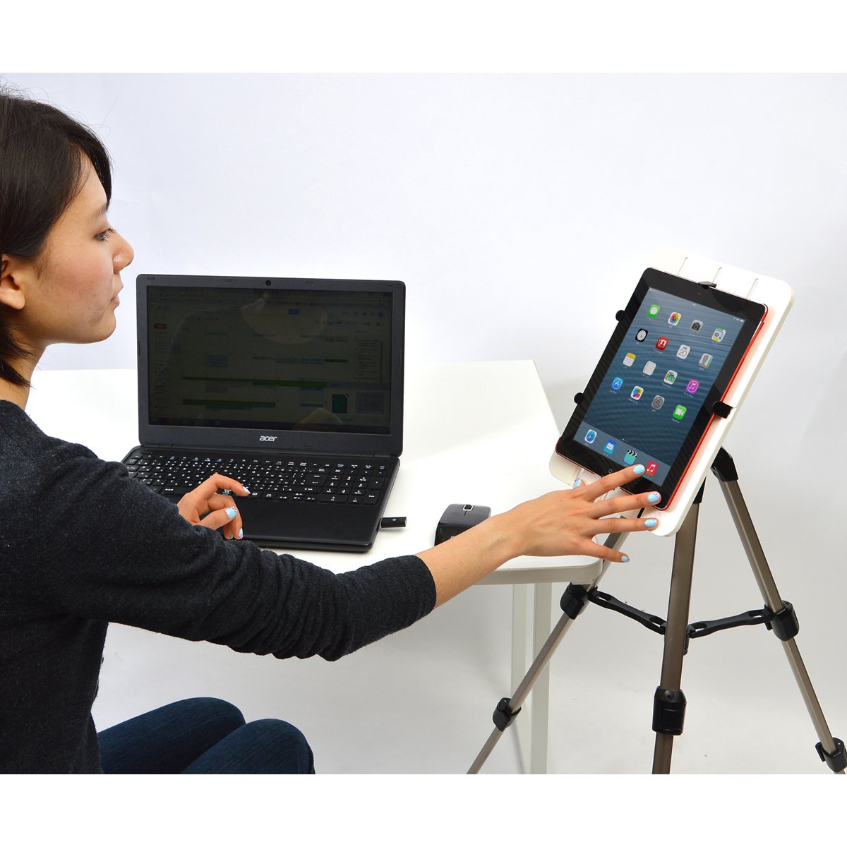 Sanko CLHCMAN3 Camera Tripod Tablet Desk
